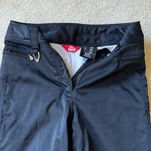 Selling pair of women’s black ski pants